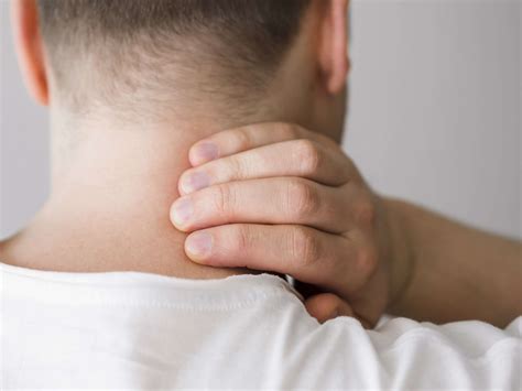 Chronic Neck Pain: Causes and Treatment Options