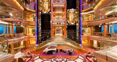 Grandeur of the Seas | Royal Caribbean Incentives