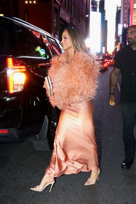 Jennifer Lopez Nip Slip Braless Ring Them Bells Nyc - Hot Celebs Home