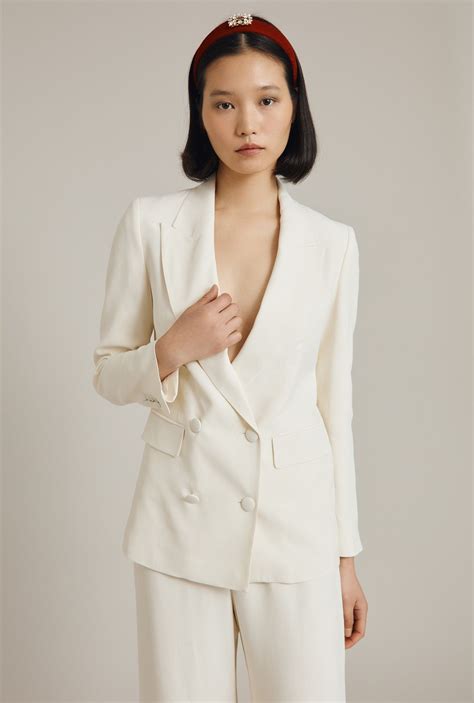 9 Civil Ceremony Outfits for Every Modern Bride-To-Be | Who What Wear