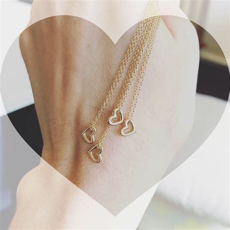MINI GOLD HEART NECKLACE – Finn