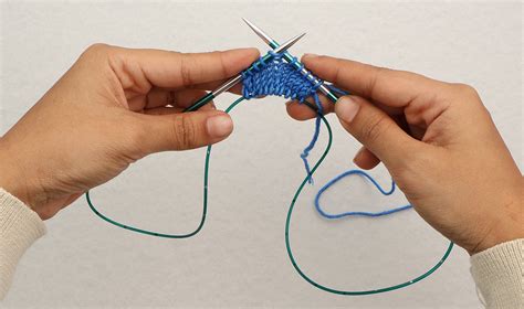 How to Knit Magic Cast on Technique - KnitPro