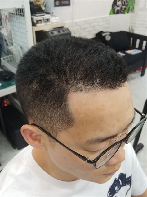 여름 남자머리 버즈컷! 크로우즈 바버샵에서 : 네이버 블로그
