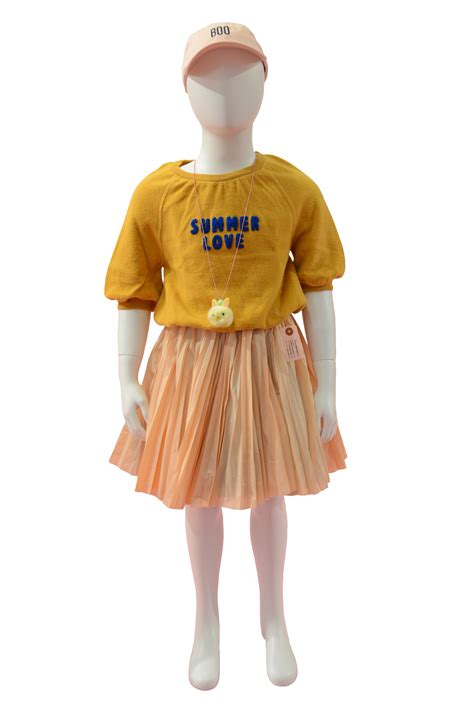 iloveplaytime silhouettes neo optimism  playtime paris
