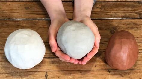 pottery clay  beginners choosing   clay