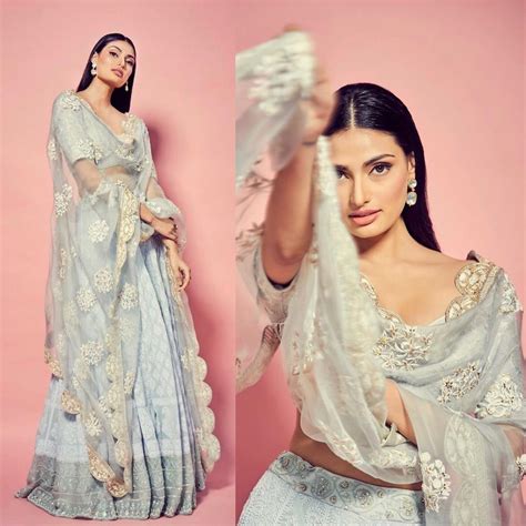 Athiya Shetty for Motichoor Chaknachoor promotions : r/BollywoodFashion