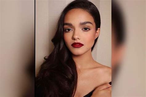 Rachel Zegler fortune | Ecelebritymirror