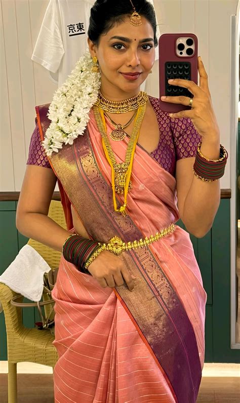 aishwarya lekshmi lakshmi  indian actresses beautiful women
