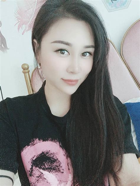 Kiki Nuru Massage, South Korean escort in Kuwait