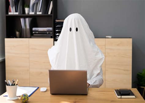 What Is a Ghostwriter? How It Works in 2025 | Fiverr