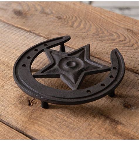 Western Cast Iron Horseshoe Star Trivet - Cowgirl Delight