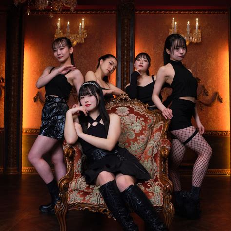 mumeixxxtiktokerthe magazine