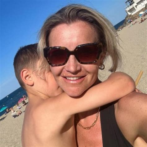 Helen Skelton sizzles in plunging swimwear for pool-side selfie | HELLO!