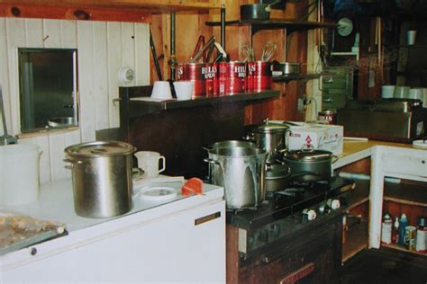 About Hartville Kitchen | History of Hartville Restaurant & Shops