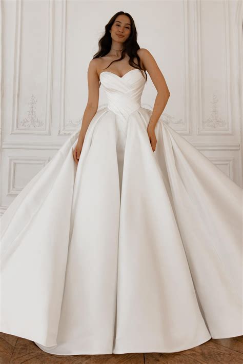 Ball Gown Wedding Dresses | Buy Bridal Gown Online | Olivia Bottegav