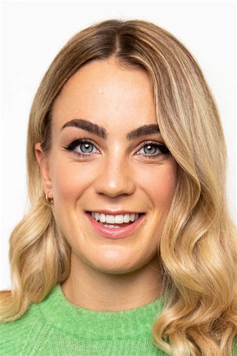 Georgie Barrat Wiki, Biography, Age, Gallery, Spouse and more