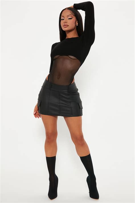 Black Mini Skirt Club Outfit