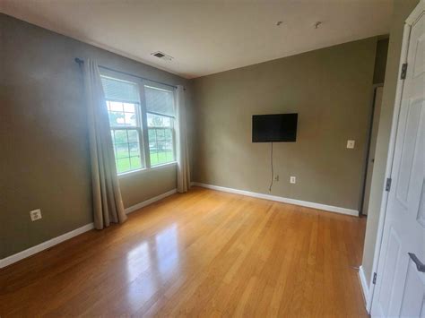 1 Bed 1 Bath - Apartment