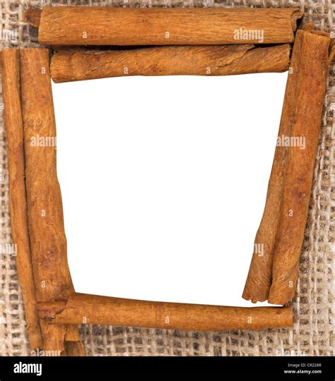 cinnamon sticks frame Stock Photo - Alamy