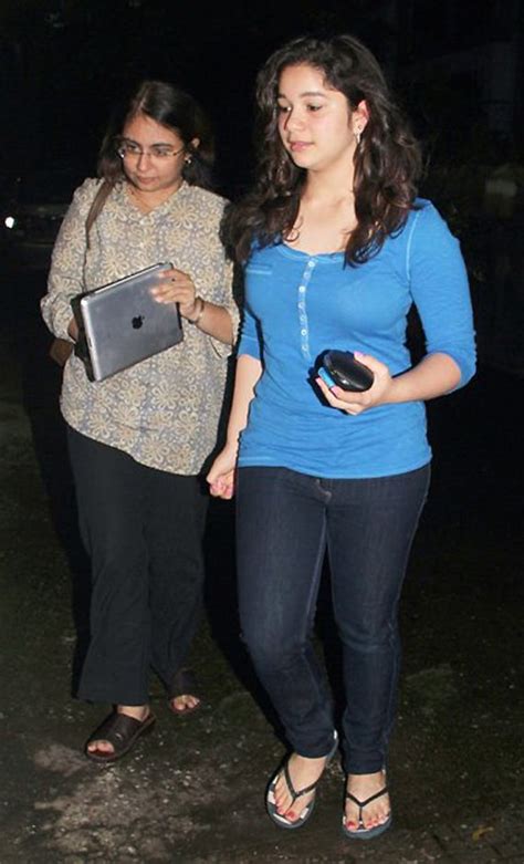 17 Rare & Unseen Sara Tendulkar Photos | Sachin Tendulkar Daughter ...