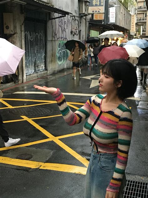 안아랑 | 오늘 비온대서 비컷 방출 ..(?) | Instagram