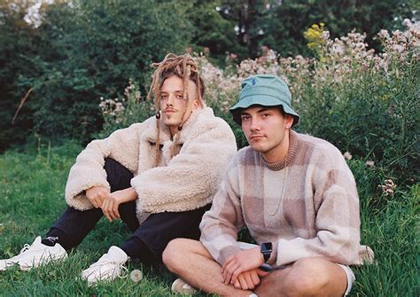 "Flowers That Don't Exist" by NEWĀRK - Notion