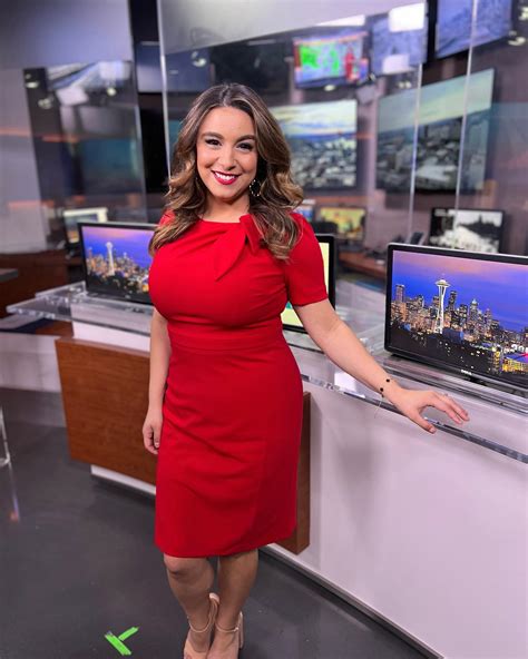 Ashley Ruiz KING Seattle (March 2024) : r/CurvyNewsWomen