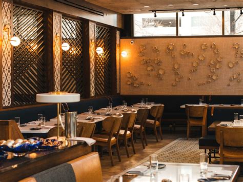 Three Dots And A Dash Review - River North - Chicago - The Infatuation