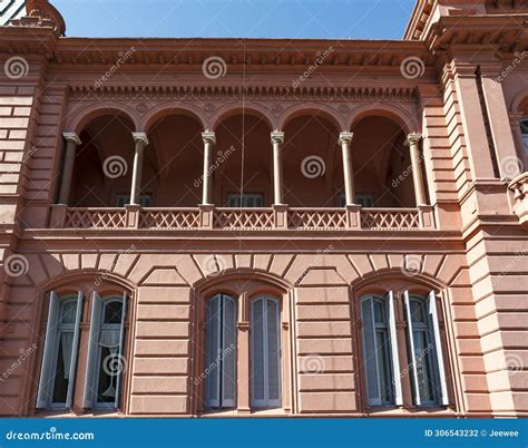 Balcony of Evita Peron - Exterior of Casa Rosada Palace in Buenos Aires ...