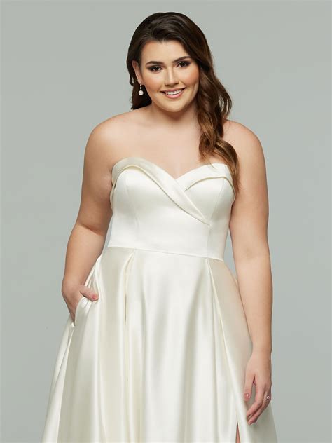 Zara Ivory Satin Ball Gown Wedding Dress with Pockets – Avery Austin