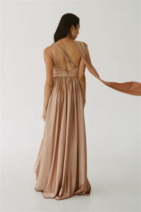 Asymmetrical Silk Champagne Dress | VESTIDO