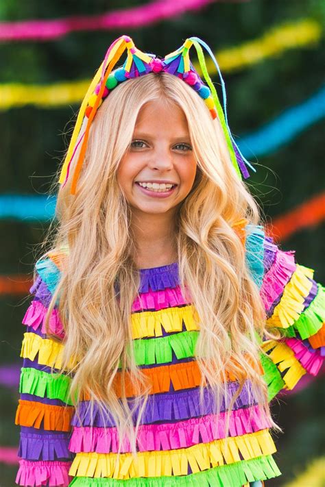 pinata couple costume 4