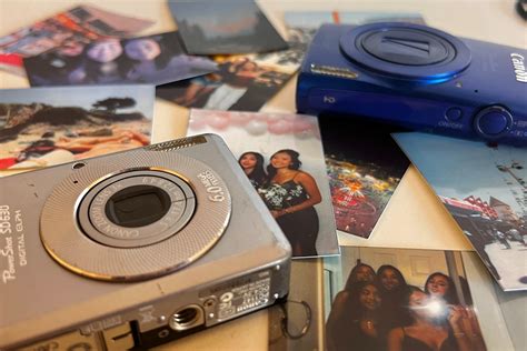 A snapshot in time: digital cameras click back into trend – Scot Scoop News