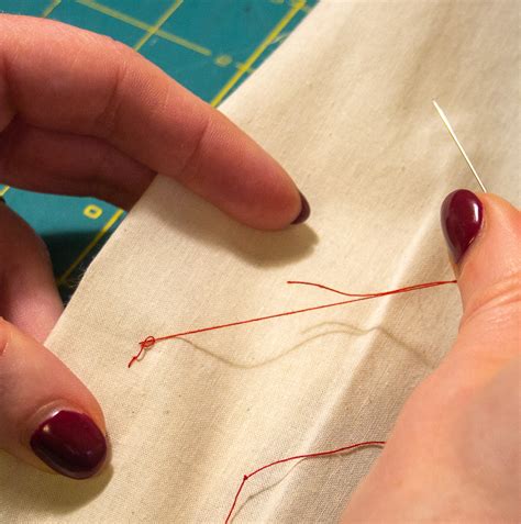 5 Hand Sewing Techniques Every Garment Sewist Should Know – Sie Macht