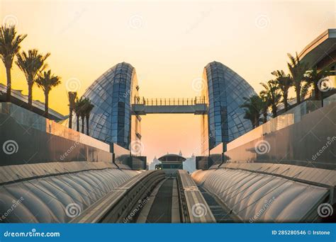 Monorail of Palm Jumeirah and Train Station, Dubai Editorial Photo ...