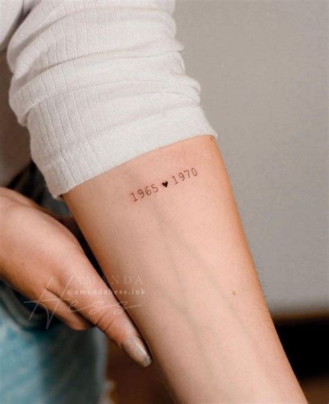 Data De Nascimento Tatuagem - tatto data de nascimento em 2025 | Tatuagem atrás do braço, Tatuagem da ...