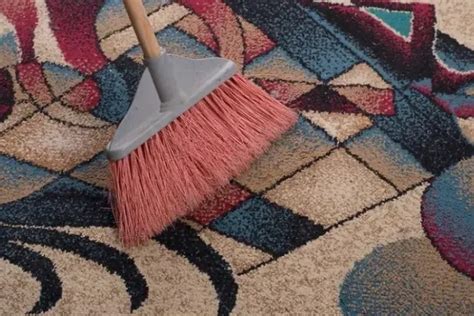 how to clean a silk rug