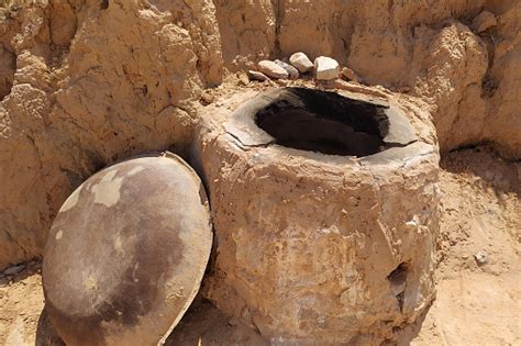 Old Tabun Oven The Tabouna Is An Essential Element In The Culinary ...