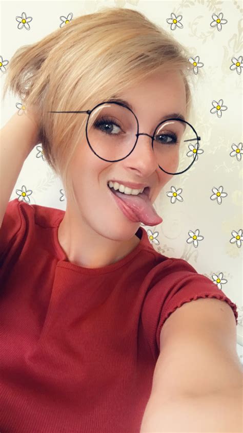 Daisy Chains by XLittleDoveX on DeviantArt