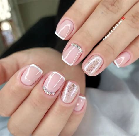 Unhas Decoradas Com Pedrarias - +25 Unhas decoradas com pedrarias: como aplicar e deixar suas unhas ...