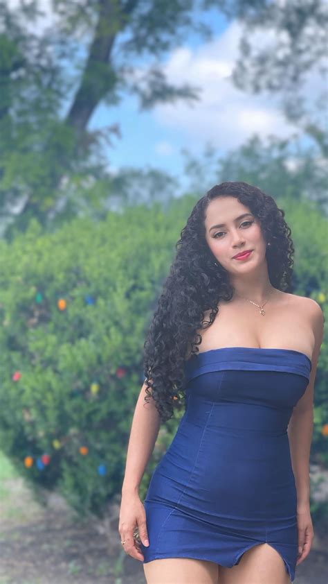 yoselin linares (@yoselinlin_) • Instagram photos and videos