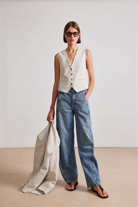 Apiece apart spring 2024 ready to wear collection – Artofit