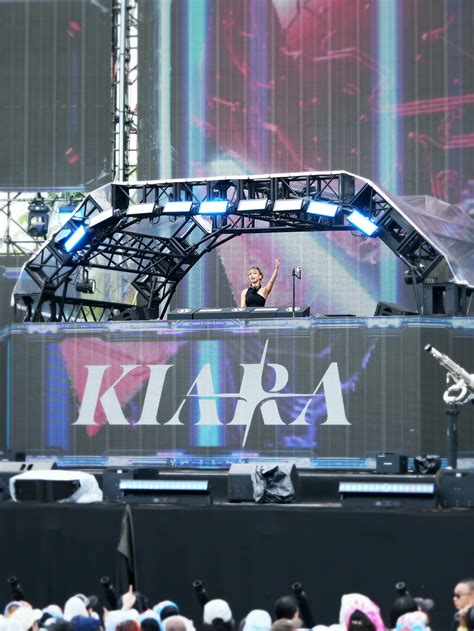 Ashley Kiara | 🇸🇬 (@kiaraofficial._) • Instagram photos and videos