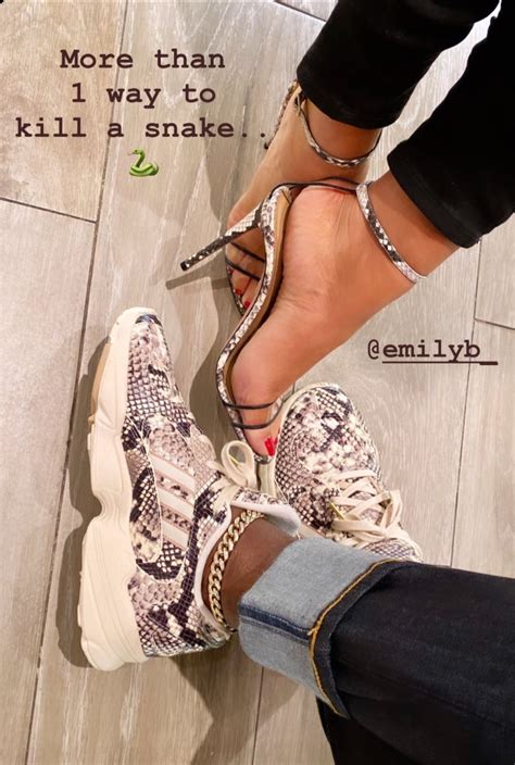 Emily Bustamante's feet