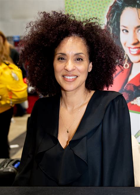 Karyn Parsons's Instagram, Twitter & Facebook on IDCrawl