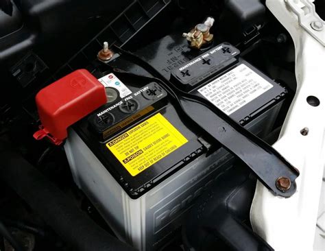 Como Saber Se A Bateria Do Carro Está Descarregada - Bateria descarregada: veja como identificar e ligar seu carro
