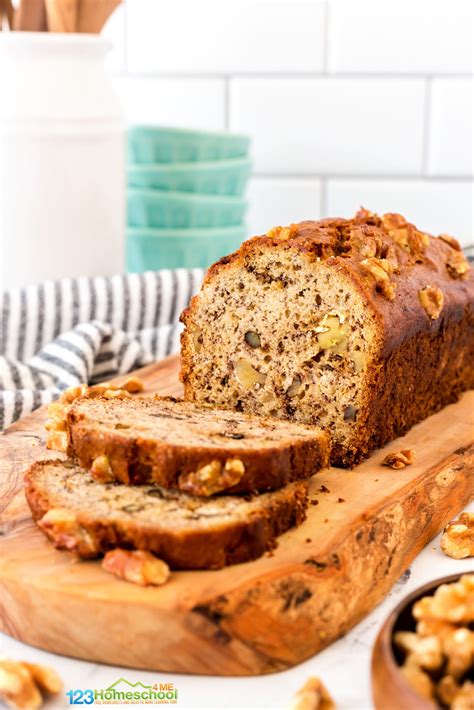 Moist Banana Nut Bread Recipe