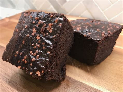 Sugar-Free Fudge Brownies - Ask Dr. Ernst