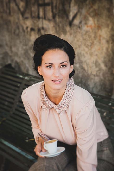 Zsuzsanna Ripli :: Portrait shooting by Ami Elsius