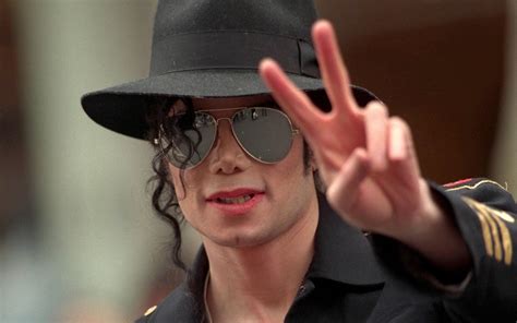 michael jackson  met tributes van ali  en anny muziek muz